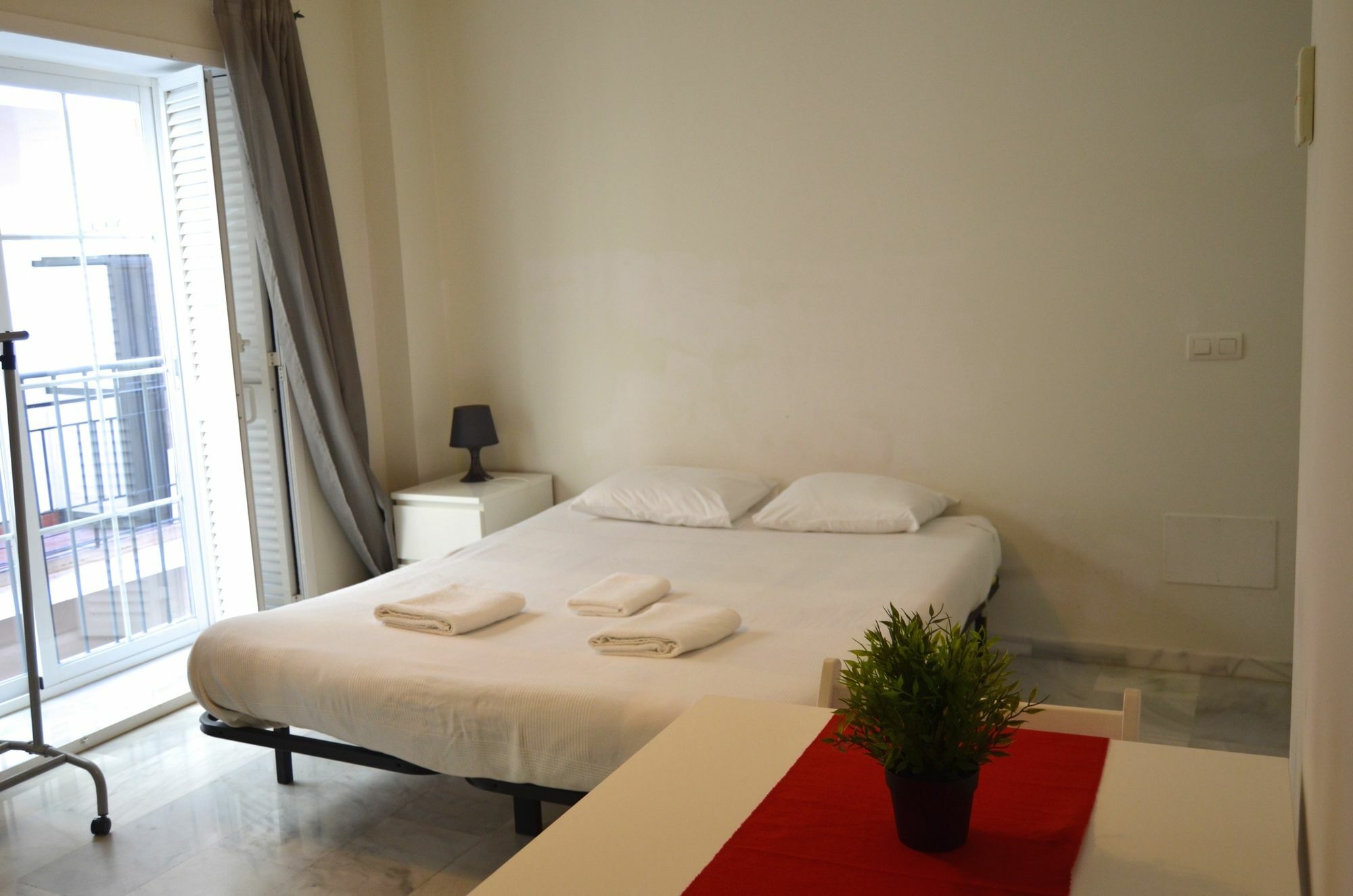 Apartamentos Canasteros Málaga Eksteriør bilde